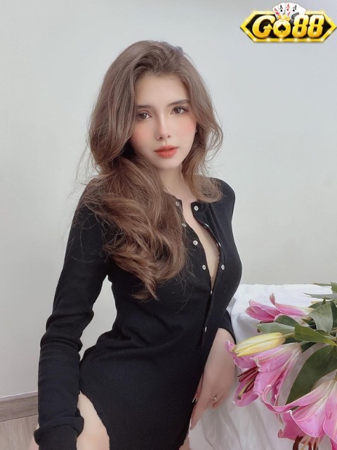 Hot girl Osullivan Xuân Mai trên TikTok
