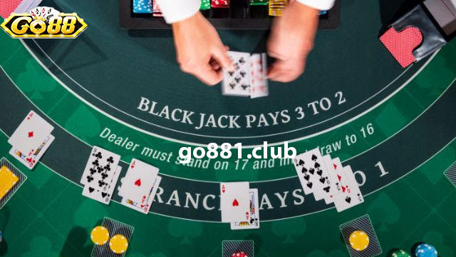 Cách chơi Blackjack trong casino chi tiết, dễ hiểu nhất
