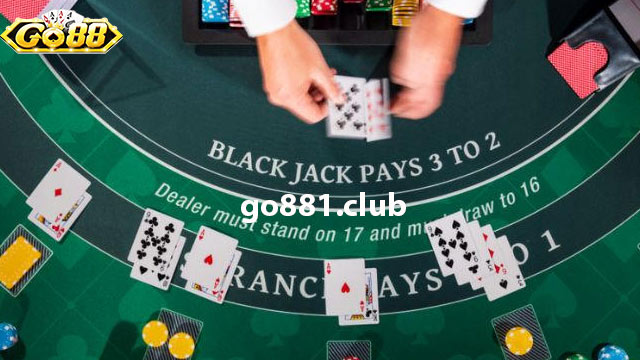 Không nên tách cặp 10 - Lời khuyên khi áp dụng cách tách cặp trong Blackjack