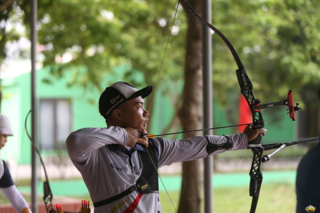 Nằm mơ thấy cung tên màu đen